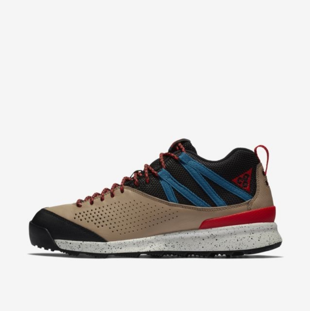 Nike ACG OKWAHN II Desert/Habanero Sand Mens 7.5 Hiking Sneakers NWOT